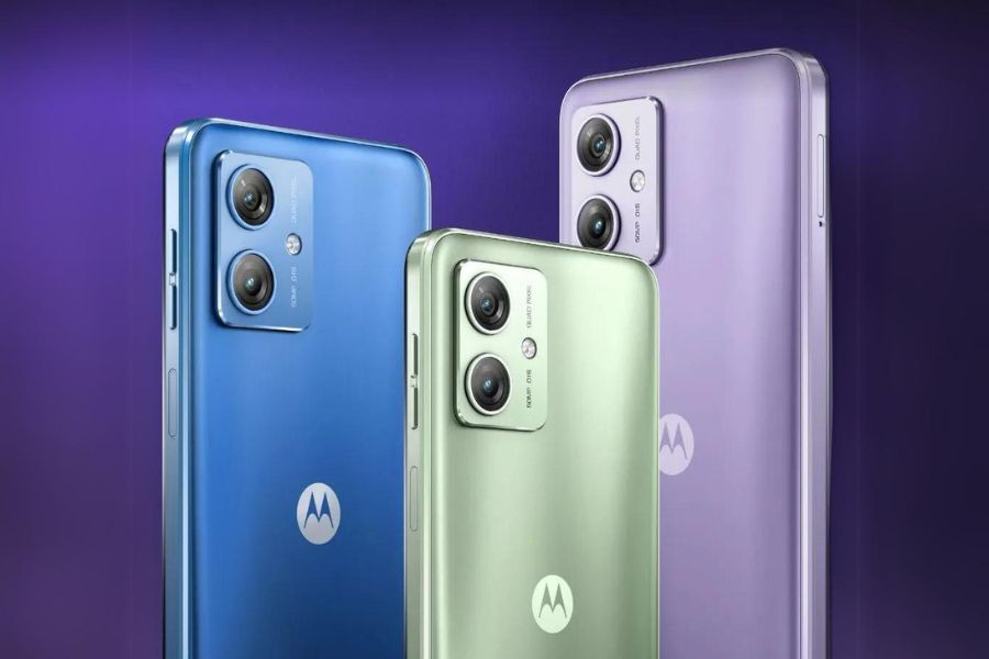 Motorola Moto G64 Design and Display